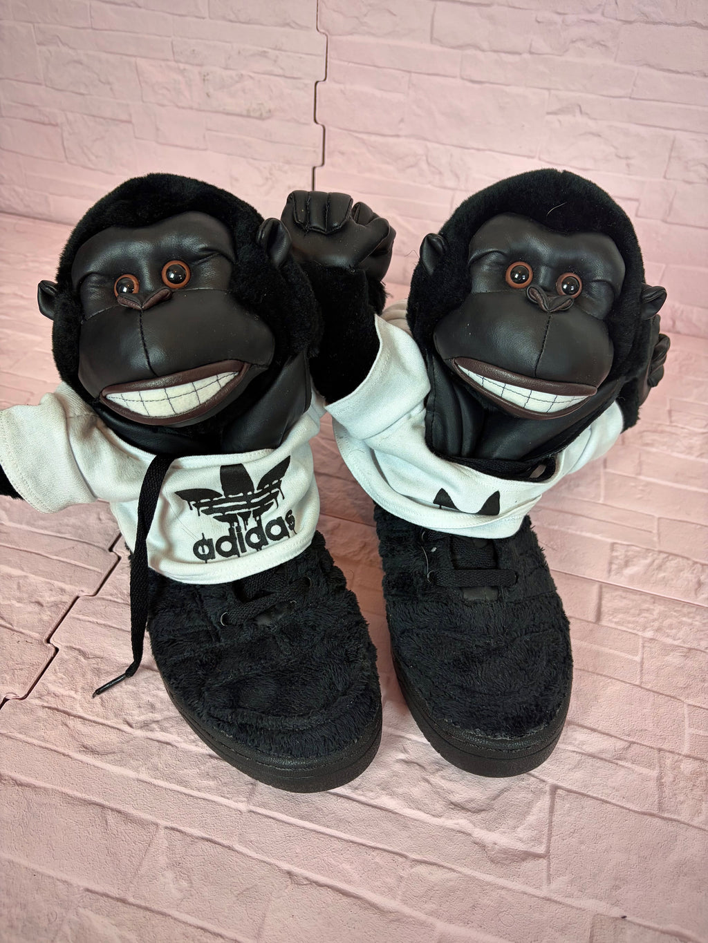 Adidas x jeremy scott gorilla sneaker