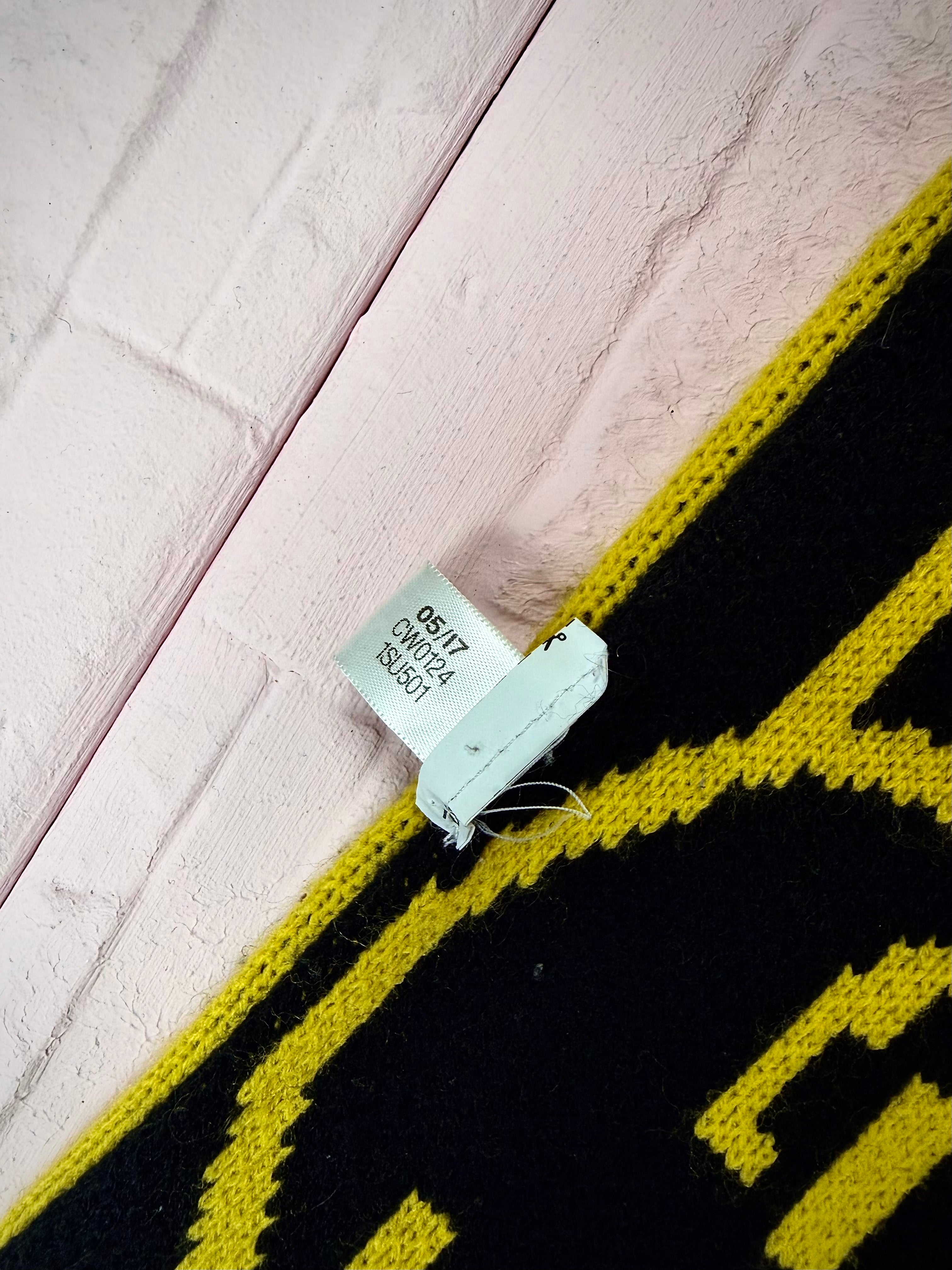Vetements emoji scarf