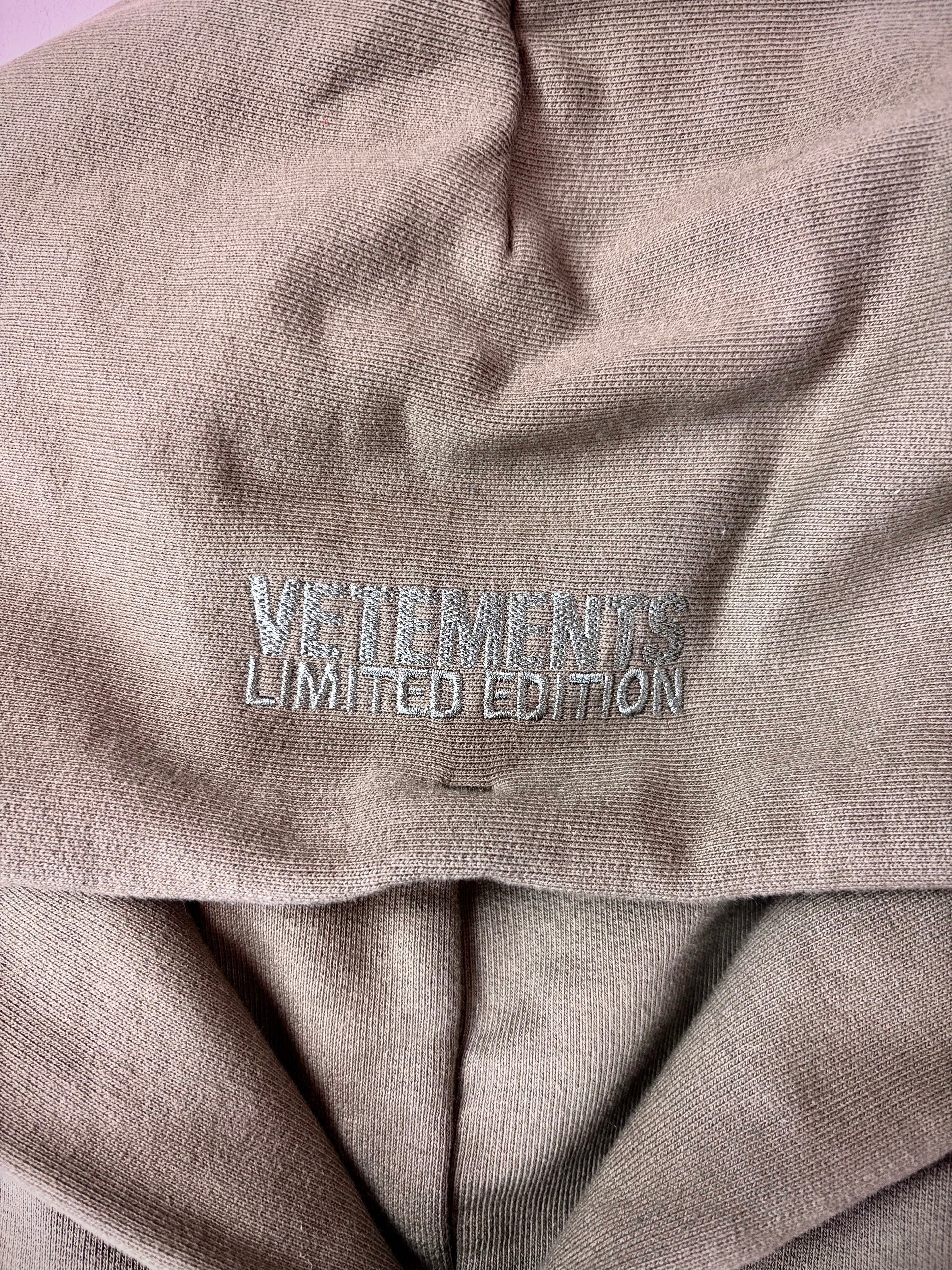 Vetements Maybe mental hoodie